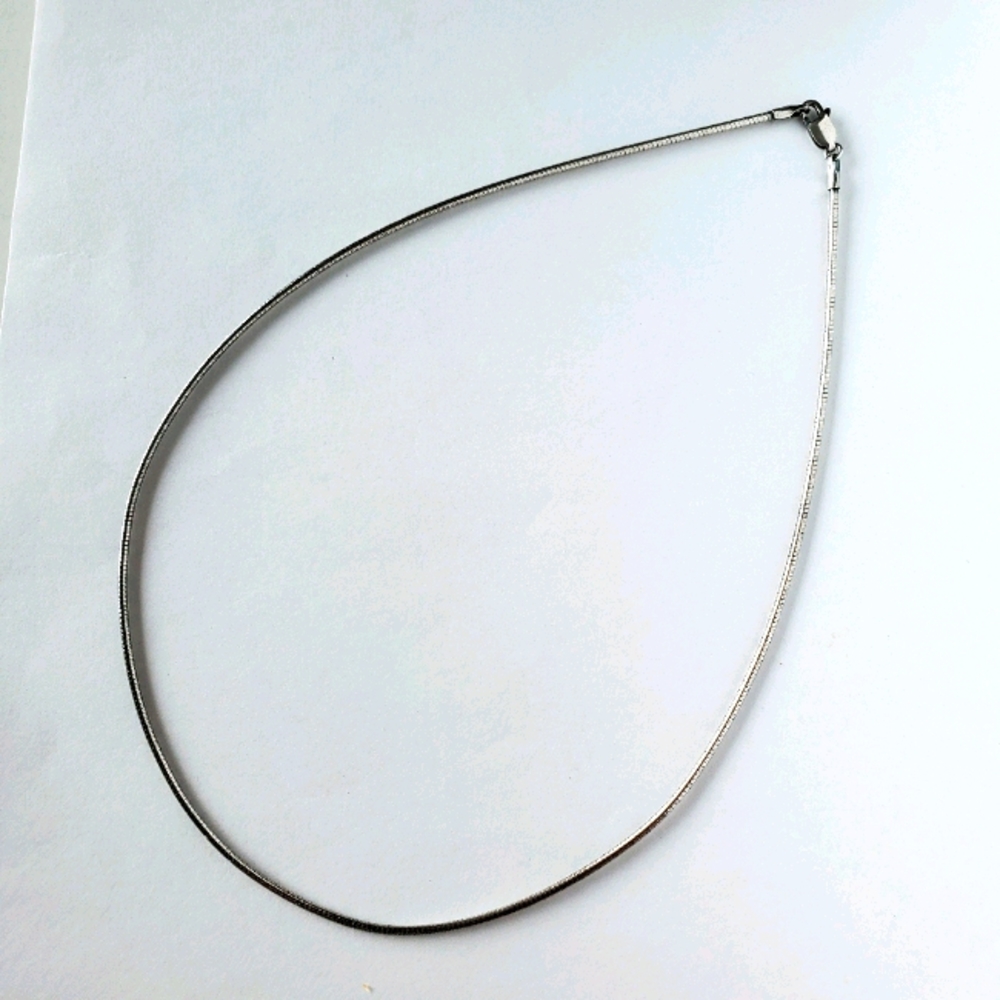 926 silver stiff snake chain